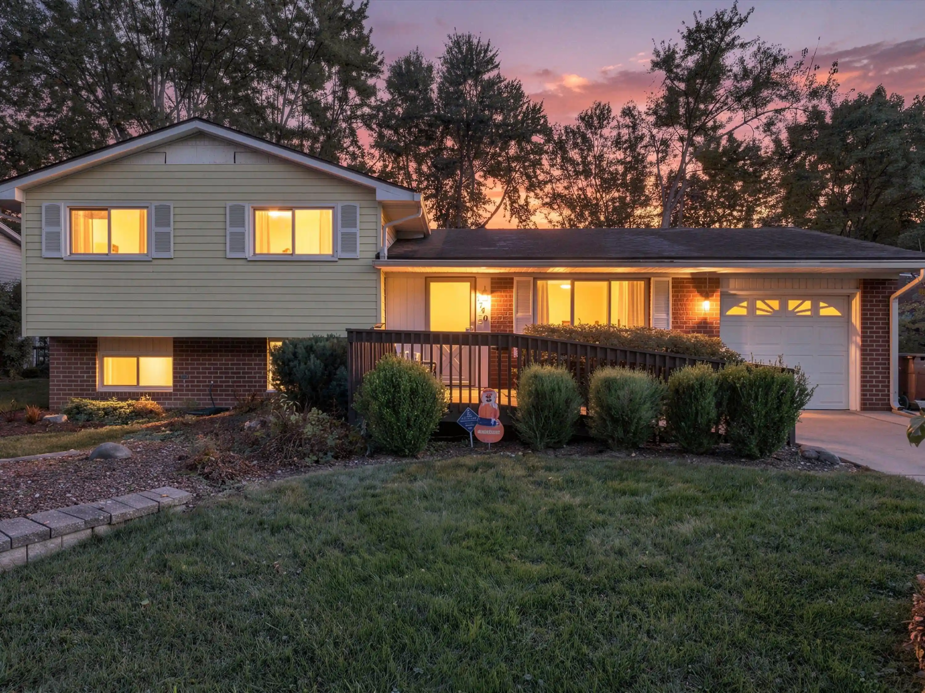 Photo 1 of Single family home for sale at 1740 Dover Ct, Ypsilanti, MI 48198 | MLS# 81026056191 | Listing updated on 2026-10-27