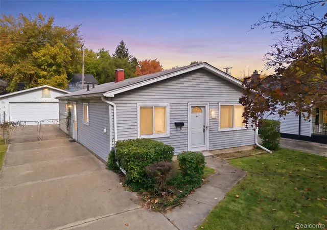 Photo 1 of Single family home for sale at 1605 Silman St, Ferndale, MI 48220 | MLS# 20261085774 | Listing updated on 2026-10-28