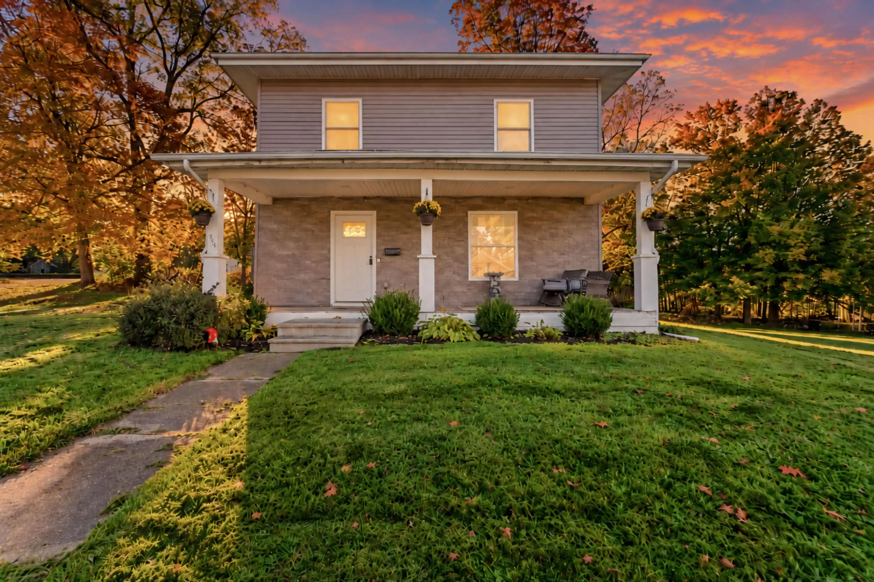Single family home for sale at 454 E Chicago St, Jonesville, MI 49250 | MLS# 53026056205