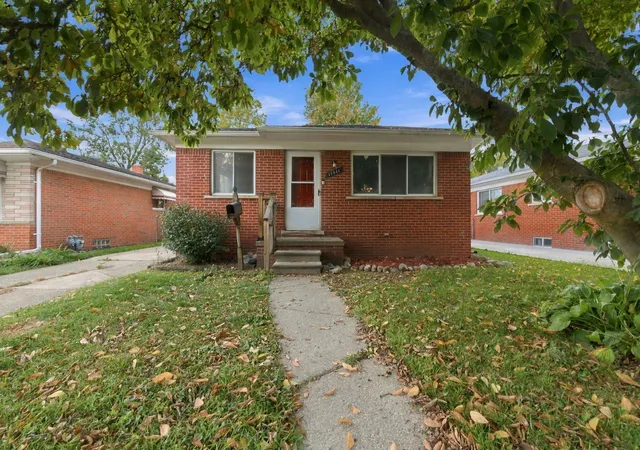 Photo 1 of Single family home for sale at 11411 Brady, Redford, MI 48239 | MLS# 81026056202 | Listing updated on 2026-10-28
