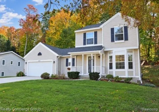 Photo 1 of Single family home for sale at 2250 Chelsea Dr Ne, Grand Rapids, MI 49505 | MLS# 20261085884 | Listing updated on 2026-10-28