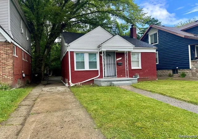 Photo 1 of Single family home for sale at 18445 Alcoy St, Detroit, MI 48205 | MLS# 20261085969 | Listing updated on 2026-10-27