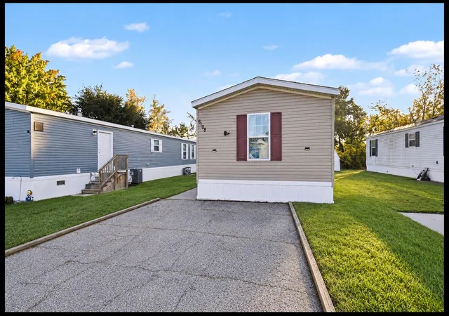 Photo 1 of Single family home for sale at 6108 Skipton Dr Sw, Grand Rapids, MI 49548 | MLS# 65026056297 | Listing updated on 2026-10-28