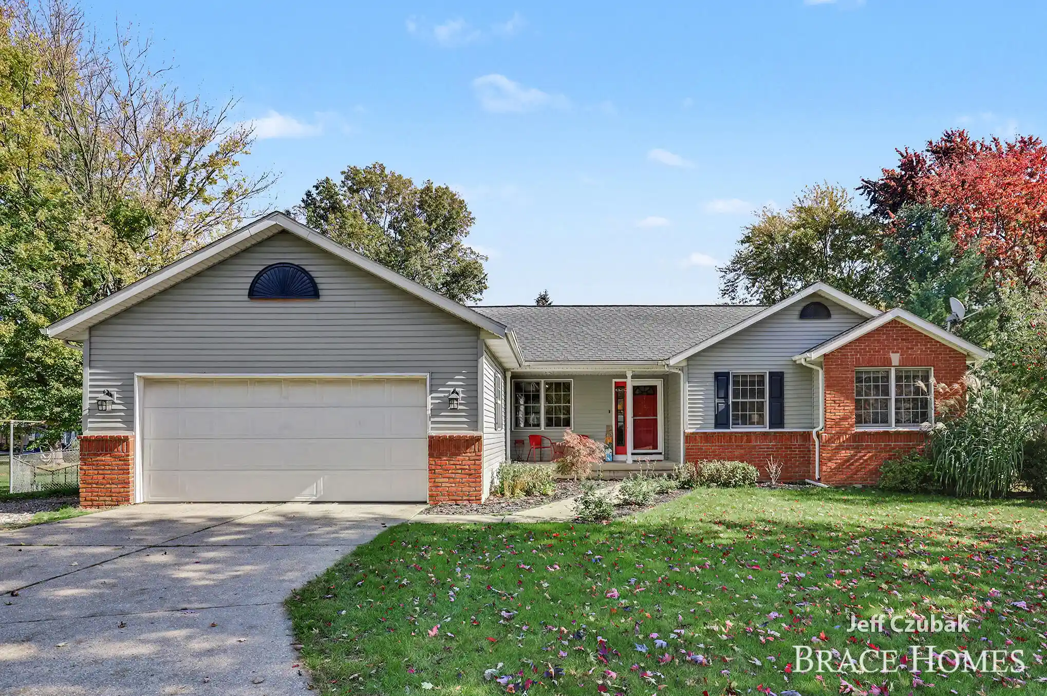 Photo 1 of Single family home for sale at 2174 Lamont Ct Nw, Grand Rapids, MI 49534 | MLS# 65026056266 | Listing updated on 2026-10-28