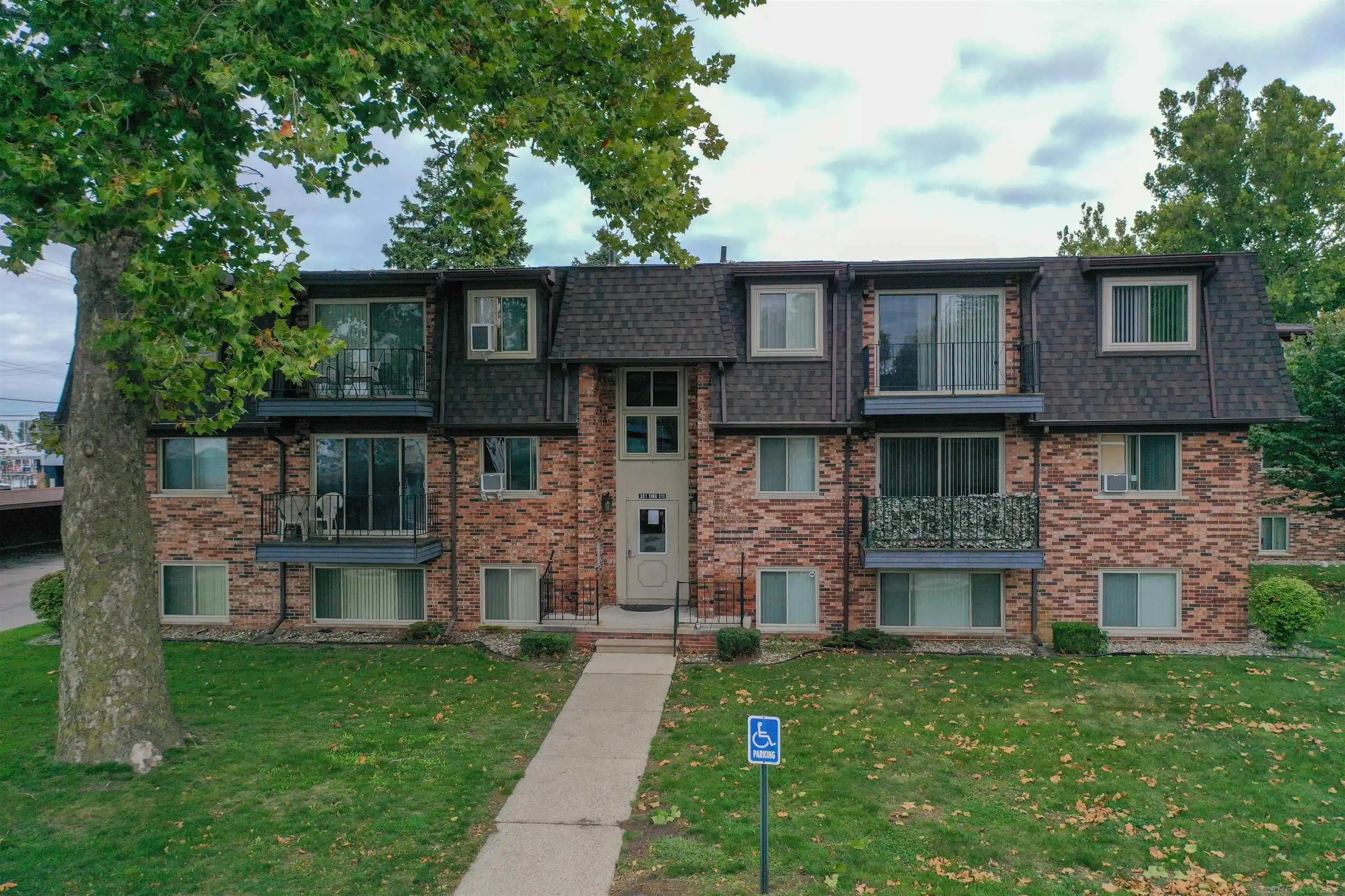 Photo 1 of Condo for sale at 310 Riviera Dr, Saint Clair Shores, MI 48080 | MLS# 58050225670 | Listing updated on 2026-10-22