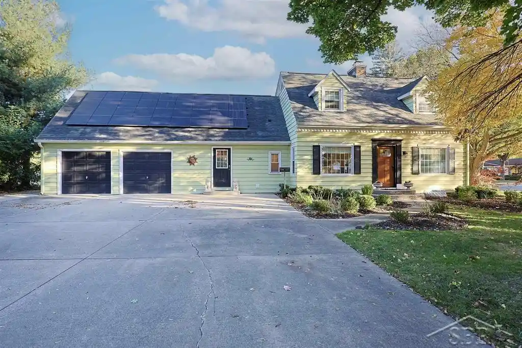 Single family home for sale at 104 Vail Ct, Midland, MI 48640 | MLS# 61050225615