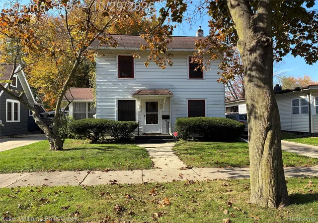 Single family home for sale at 434 Orange St, Jackson, MI 49202 | MLS# 20261086031