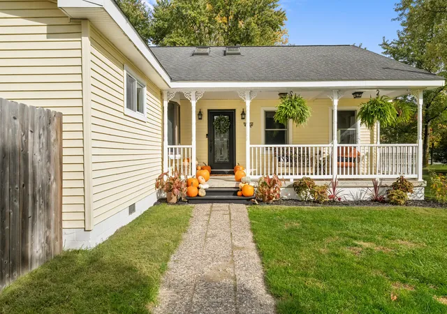 Photo 1 of Single family home for sale at 969 Michelson Rd, Rochester Hills, MI 48307 | MLS# 81026056514 | Listing updated on 2026-10-29