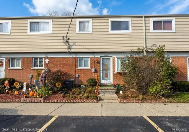 Condo for sale at 18955 S Highlite Dr #78, Clinton Township, MI 48035 | MLS# 20261086200