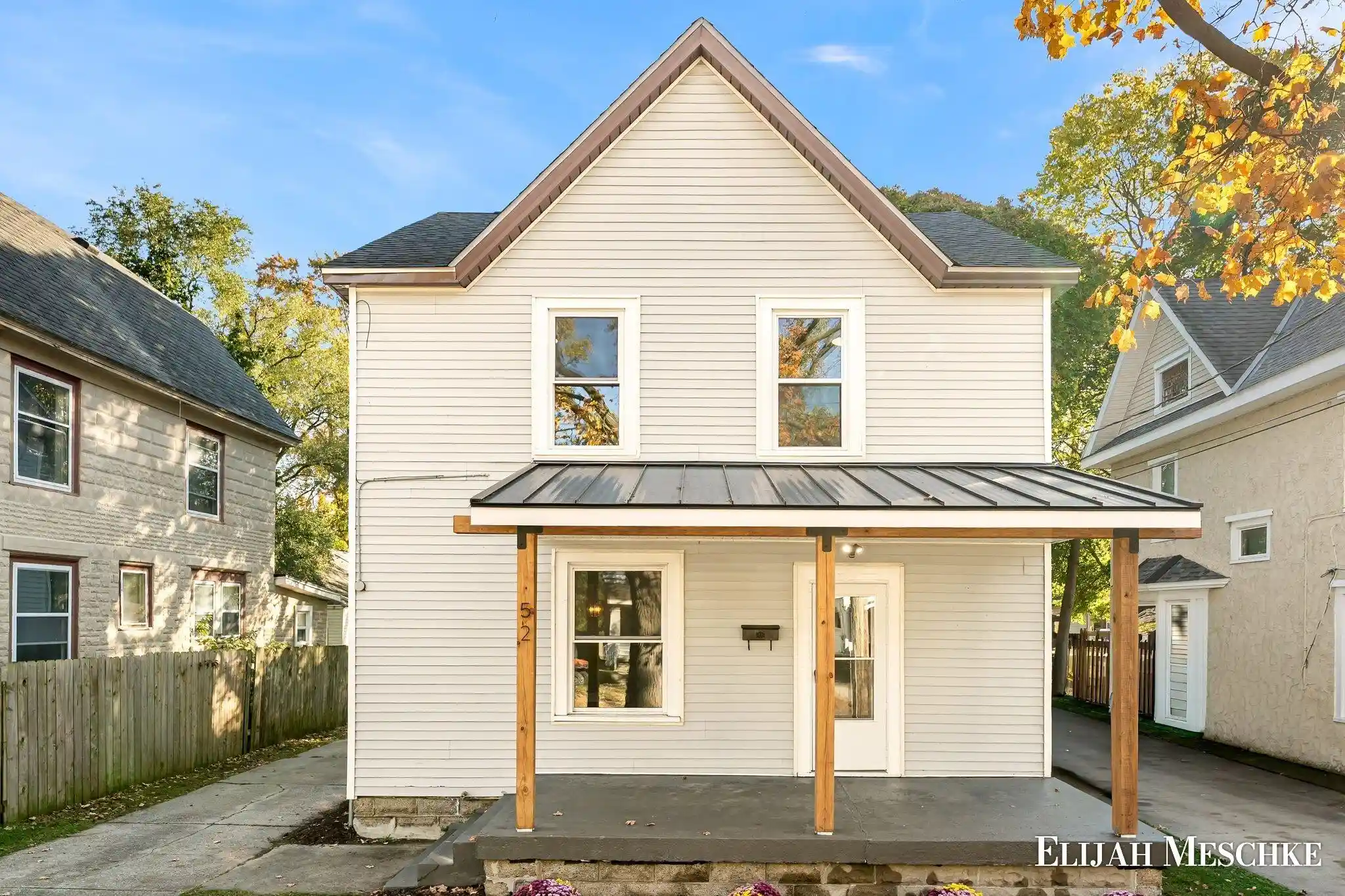 Photo 1 of Sale Pending at 52 Banner St Sw, Grand Rapids, MI 49507 | MLS# 65026056635 | Listing updated on 2026-10-27