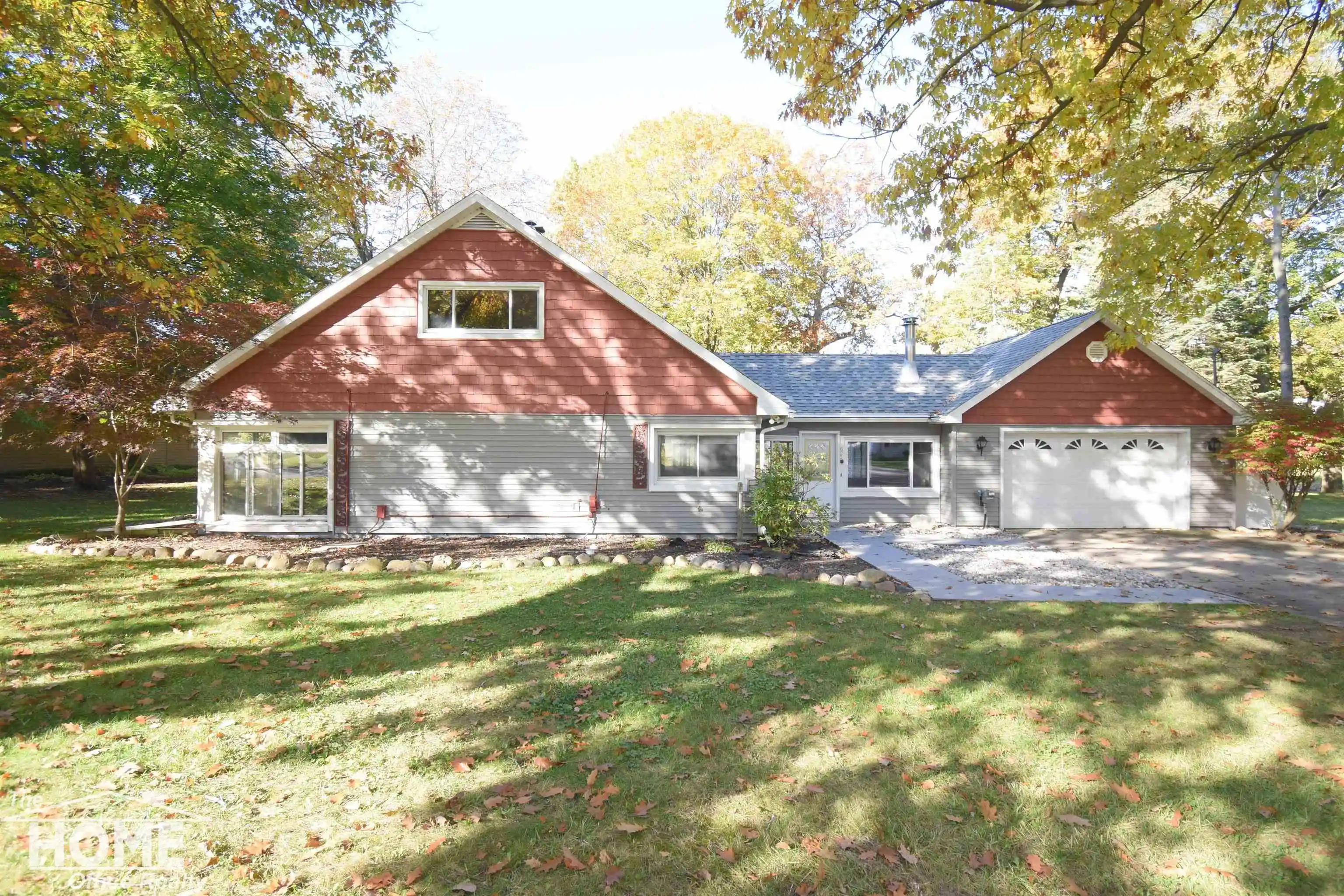 Photo 1 of Sale Pending at 625 7th Street, Owosso, MI 48867 | MLS# 5050225838 | Listing updated on 2026-10-27
