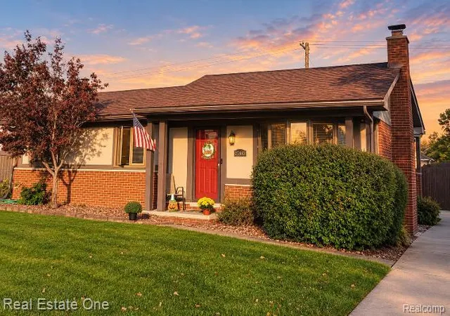 Photo 1 of Single family home for sale at 27443 Roney Ave, Brownstown Twp, MI 48183 | MLS# 20261086253 | Listing updated on 2026-10-30