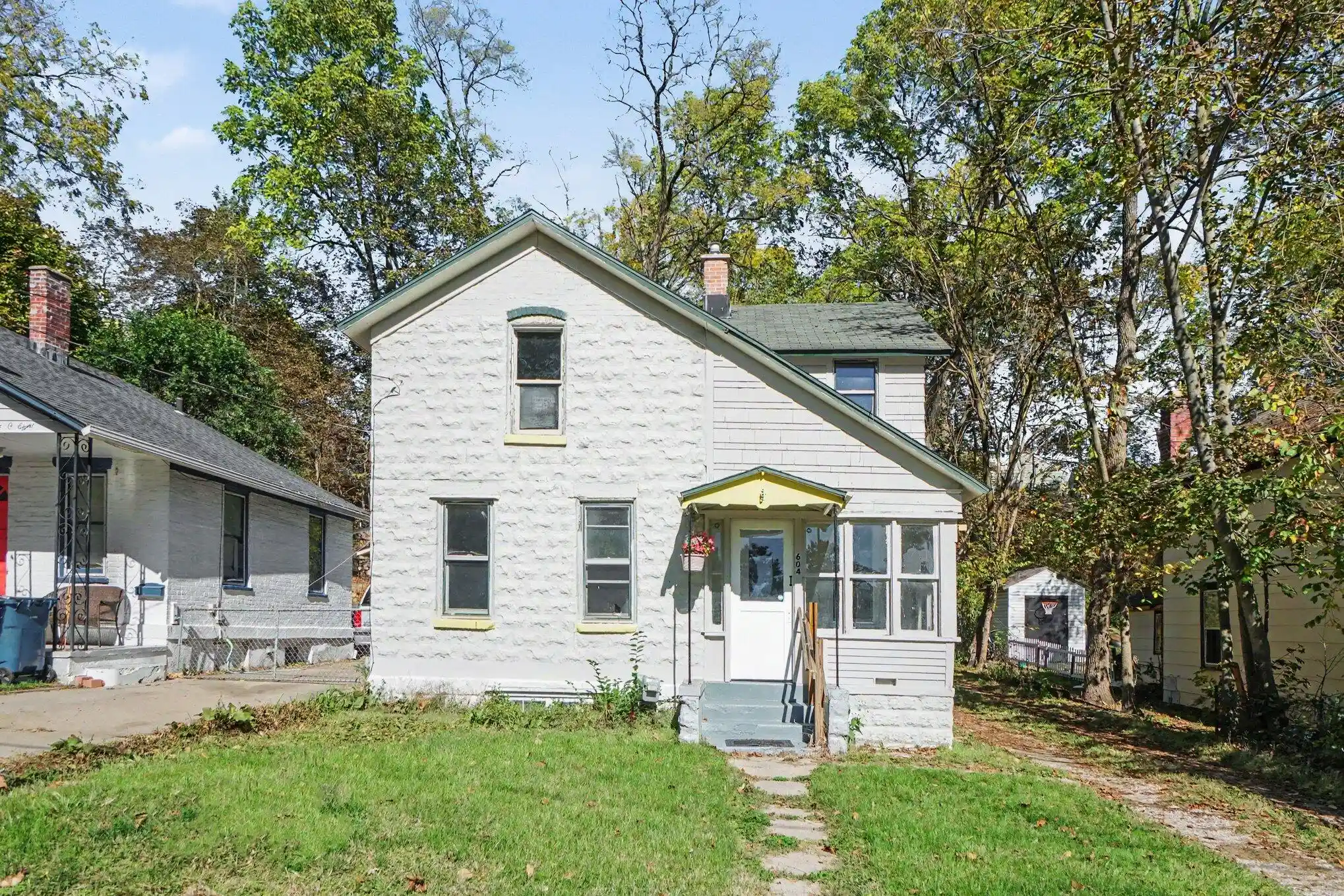 Single family home for sale at 604 Pioneer St, Kalamazoo, MI 49008 | MLS# 66026056677