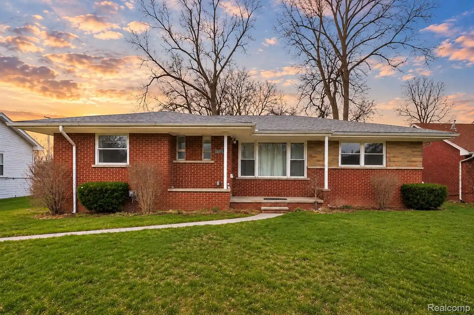 Photo 1 of Single family home for sale at 25253 Eureka Dr, Warren, MI 48091 | MLS# 20261086267 | Listing updated on 2026-10-24