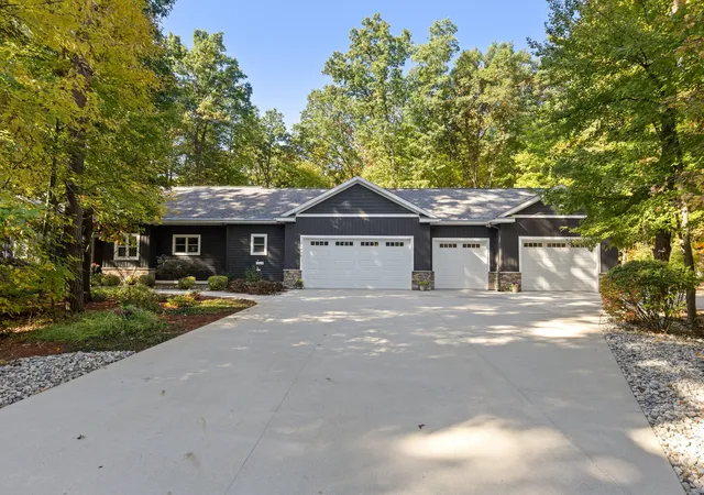 Photo 1 of Single family home for sale at 11205 Discovery Woods Dr, Greenville, MI 48838 | MLS# 65026056688 | Listing updated on 2026-10-29