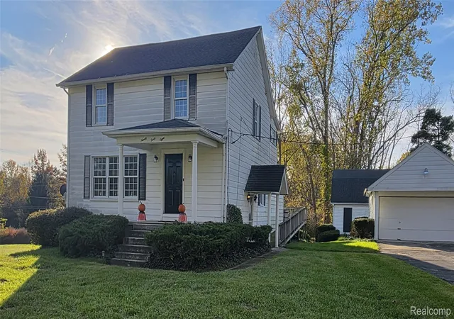 Photo 1 of Single family home for sale at 9048 Stoney Crk Rd, Ypsilanti, MI 48197 | MLS# 20261086327 | Listing updated on 2026-10-28