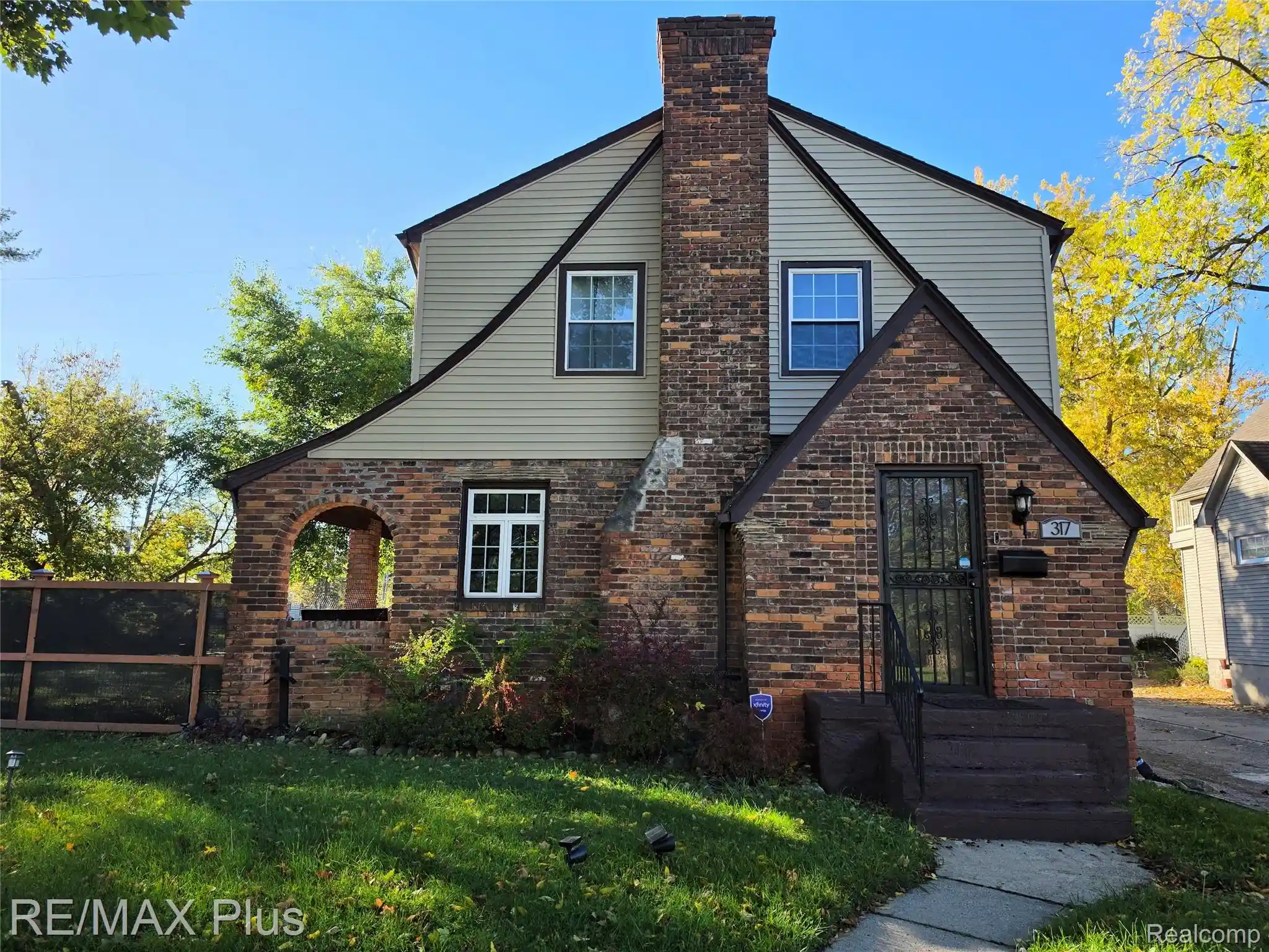 Single family home for sale at 317 W Witherbee St, FlintCity_Genesee, MI 48503 | MLS# 20261086360