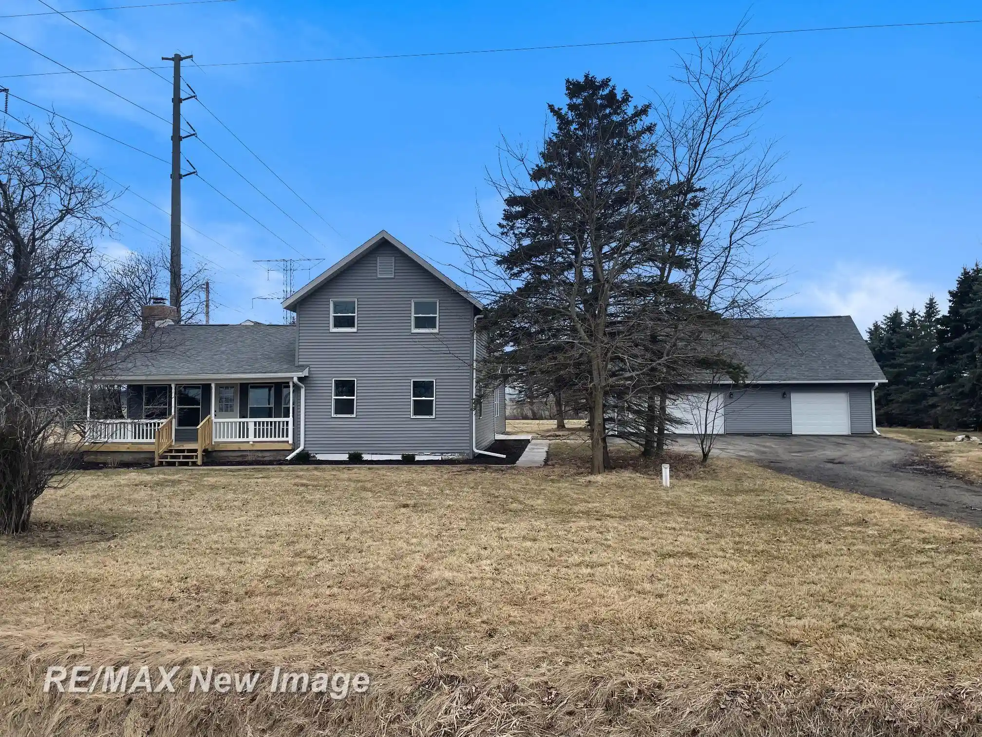 Single family home for sale at 3874 E Kent Rd, IngersollTownship_Midland, MI 48623 | MLS# 61050225903