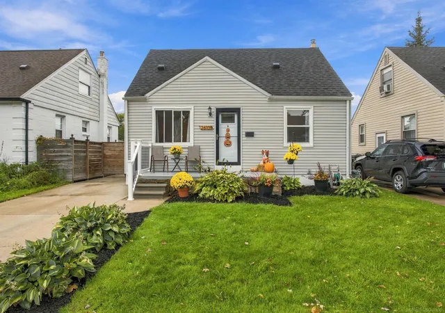 Photo 1 of Single family home for sale at 26108 Culver St, Saint Clair Shores, MI 48081 | MLS# 58050225914 | Listing updated on 2026-10-25