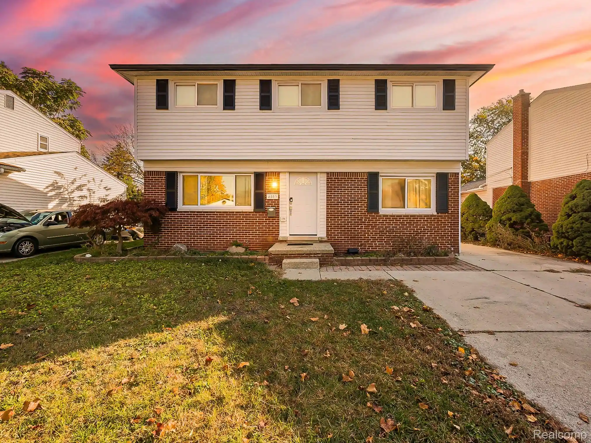 Photo 1 of Single family home for sale at 4803 Moore St, Wayne, MI 48184 | MLS# 20261086453 | Listing updated on 2026-10-30