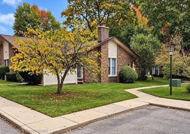 Photo 1 of Condo for sale at 37590 Barkridge Cir #49, Westland, MI 48185 | MLS# 20261086454 | Listing updated on 2026-10-29