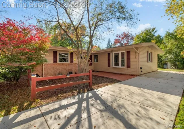 Photo 1 of Single family home for sale at 29765 Fall River Rd, Southfield, MI 48076 | MLS# 20261086476 | Listing updated on 2026-10-29