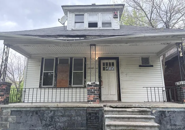 Photo 1 of Single family home for sale at 10449 Sterritt St, Detroit, MI 48213 | MLS# 20261086491 | Listing updated on 2026-10-27