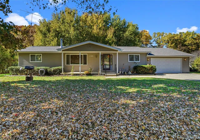 Single family home for sale at 1749 Siesta Dr, Lapeer, MI 48446 | MLS# 20261086536