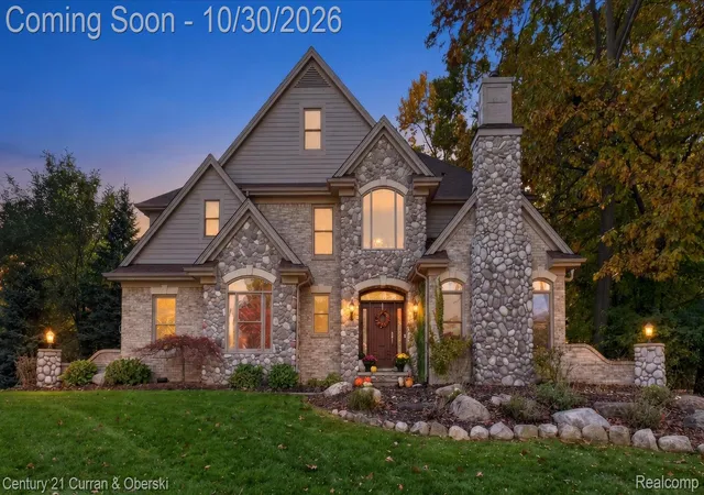 Photo 1 of Single family home for sale at 6307 Wildwood Ln, West Bloomfield, MI 48324 | MLS# 20261086546 | Listing updated on 2026-10-30