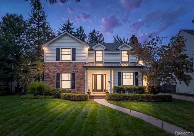 Photo 1 of Single family home for sale at 661 Fairfax St, Birmingham, MI 48009 | MLS# 20261086691 | Listing updated on 2026-10-28