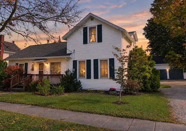 Photo 1 of Sale Pending at 206 S Maple St, Sturgis, MI 49091 | MLS# 68026056967 | Listing updated on 2026-10-31