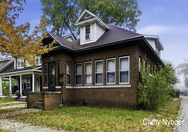 Photo 1 of Multi family home for sale at 1772 Hoyt St, Muskegon, MI 49442 | MLS# 65026056974 | Listing updated on 2026-10-29