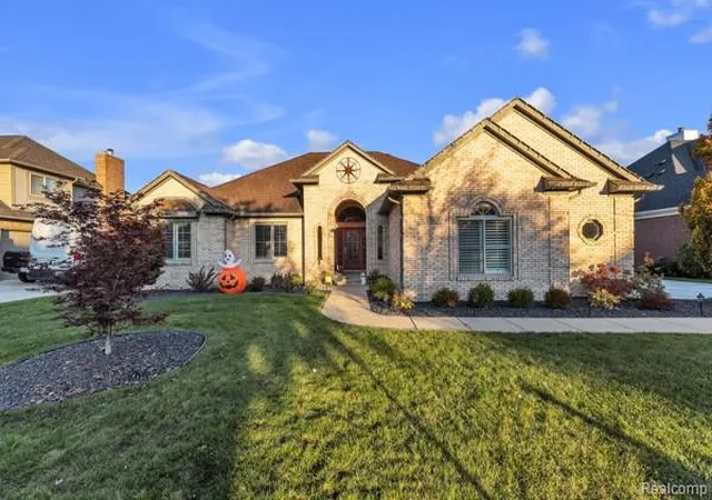 Photo 1 of Single family home for sale at 3621 Aspen Ln, Canton, MI 48188 | MLS# 20261086739 | Listing updated on 2026-10-27