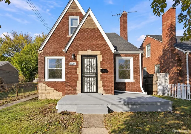 Photo 1 of Single family home for sale at 15223 Young St, Detroit, MI 48205 | MLS# 20261086761 | Listing updated on 2026-10-28