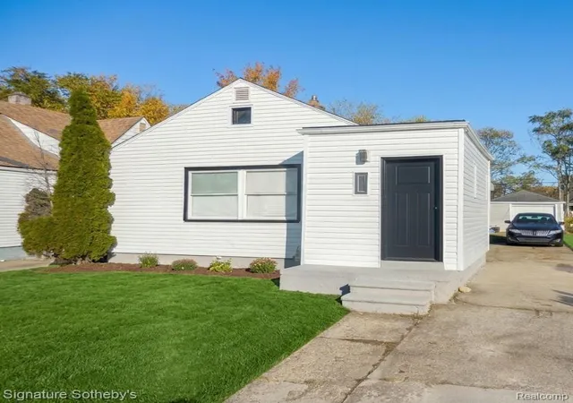 Photo 1 of Single family home for sale at 20110 Carrie St, Detroit, MI 48234 | MLS# 20261086770 | Listing updated on 2026-10-29