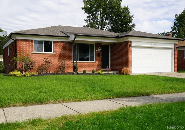 Photo 1 of Sale Pending at 2891 Teasdale Dr, Troy, MI 48083 | MLS# 20261086800 | Listing updated on 2026-10-31