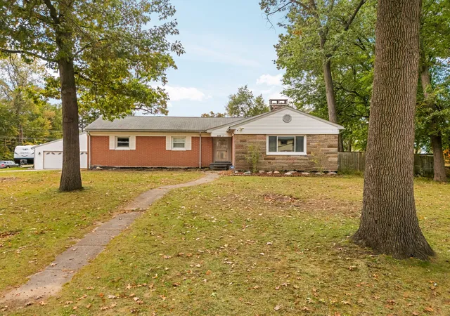 Photo 1 of Single family home for sale at 35051 Stacy St, Westland, MI 48185 | MLS# 81026057022 | Listing updated on 2026-10-30