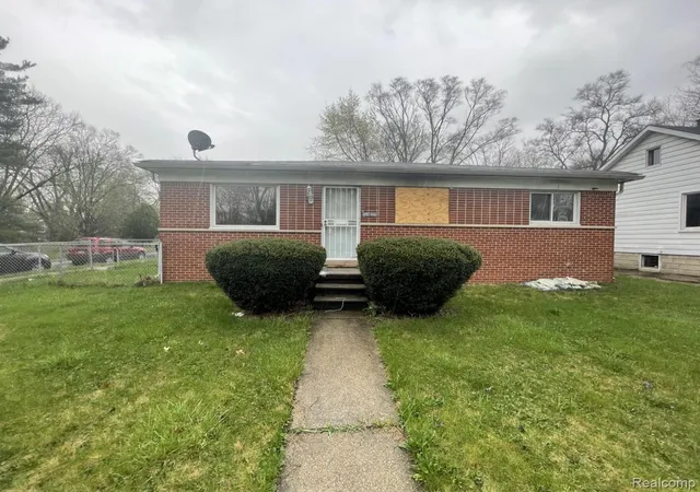 Photo 1 of Single family home for sale at 15510 Faircrest St, Detroit, MI 48205 | MLS# 20261086825 | Listing updated on 2026-10-28