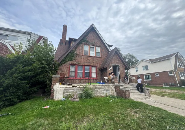 Photo 1 of Multi family home for sale at 15722 Wisconsin St, Detroit, MI 48238 | MLS# 20261086906 | Listing updated on 2026-10-28