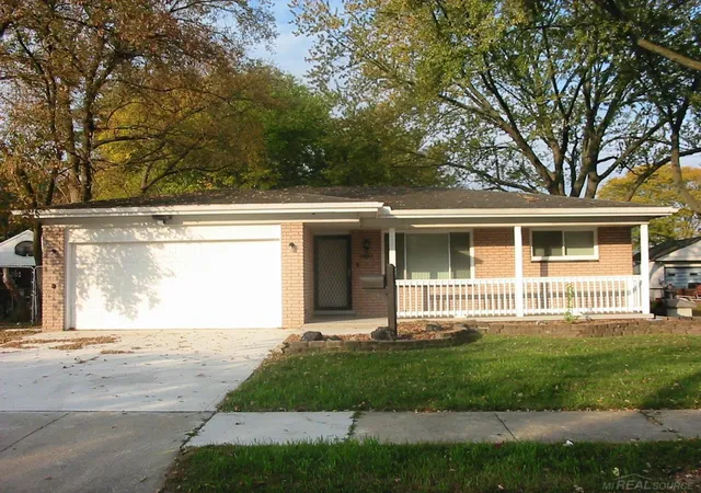 Photo 1 of Single family home for sale at 21135 La Salle Blvd, Warren, MI 48089 | MLS# 58050226079 | Listing updated on 2026-10-28