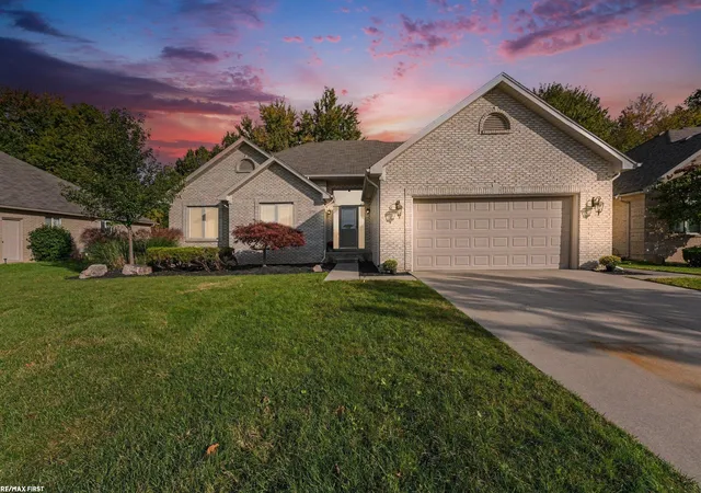 Photo 1 of Single family home for sale at 37287 Willow Crk Ln, New Baltimore, MI 48047 | MLS# 58050226085 | Listing updated on 2026-10-27