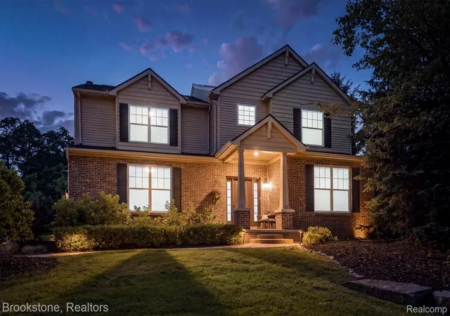 Photo 1 of Single family home for sale at 1161 Glass Lake Cir, Oxford, MI 48371 | MLS# 20261087054 | Listing updated on 2026-10-28