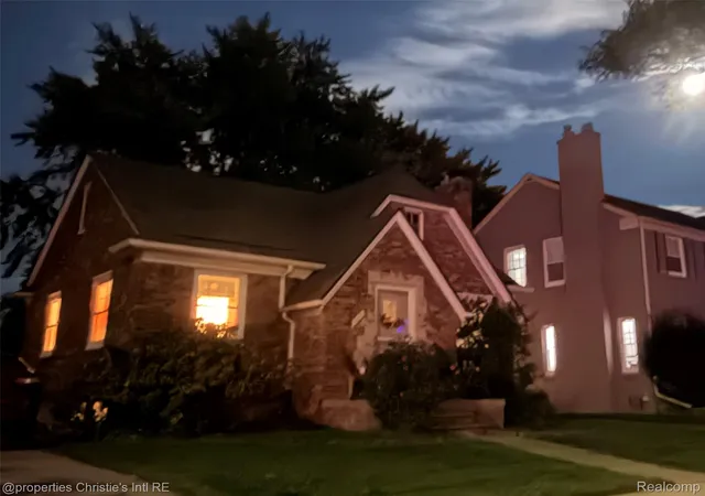 Single family home for sale at 422 Manor St, Grosse Pointe Farms, MI 48236 | MLS# 20261087089