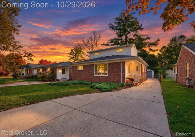 Photo 1 of Single family home for sale at 21058 Colwell St, Farmington Hills, MI 48336 | MLS# 20261087092 | Listing updated on 2026-10-29