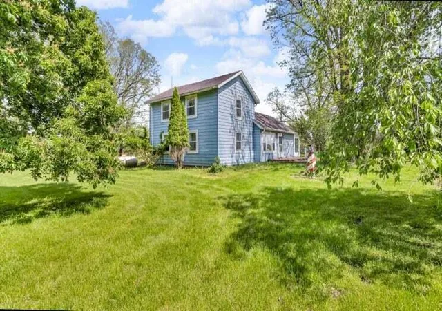 Single family home for sale at 7943 Cement City Rd, Brooklyn, MI 49230 | MLS# 55026057165 | Listing updated on 2026-10-29