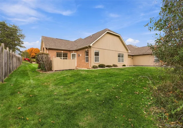 Photo 1 of Condo for sale at 614 Perry Crk Dr #7, Grand Blanc, MI 48439 | MLS# 20261087132 | Listing updated on 2026-10-29