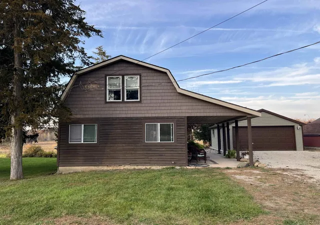 Photo 1 of Single family home for sale at 16456 Addison Rd, Addison, MI 49220 | MLS# 56050226132 | Listing updated on 2026-10-28