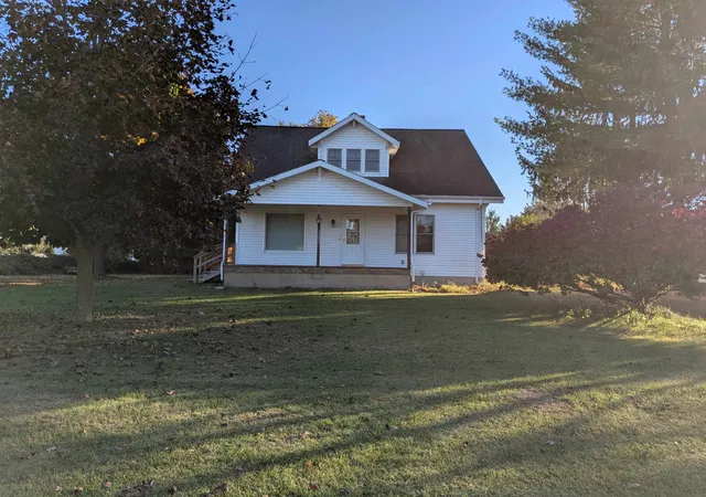 Photo 1 of Single family home for sale at 3223 Seaman Rd, Mount Pleasant, MI 48858 | MLS# 79080074914 | Listing updated on 2026-10-30