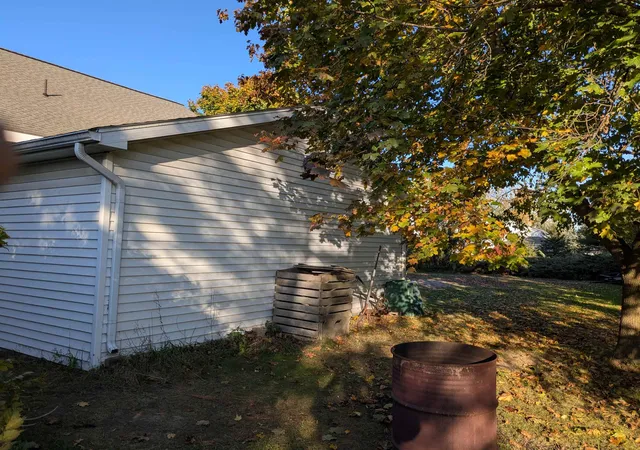 Photo 4 of Single family home for sale at 3223 Seaman Rd, Mount Pleasant, MI 48858 | MLS# 79080074914 | Listing updated on 2026-10-30