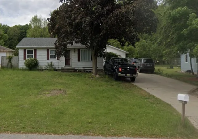 Single family home for sale at 1284 SE Brookridge Dr, Grand Rapids, MI 49508 | MLS# 65026057202